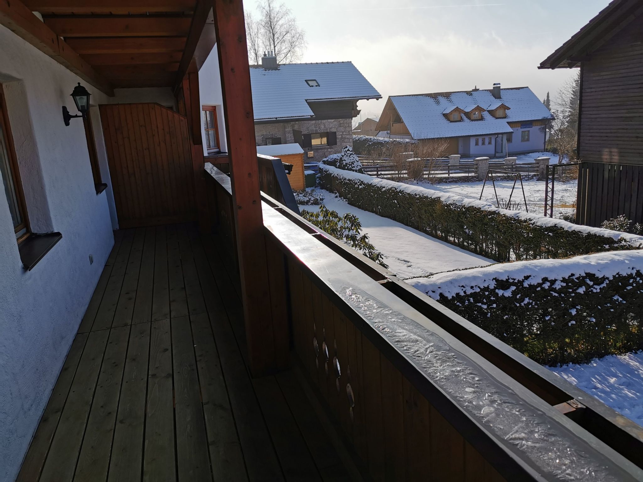 Wohnung mit einem schönen großen Balkon-Image-tags.info