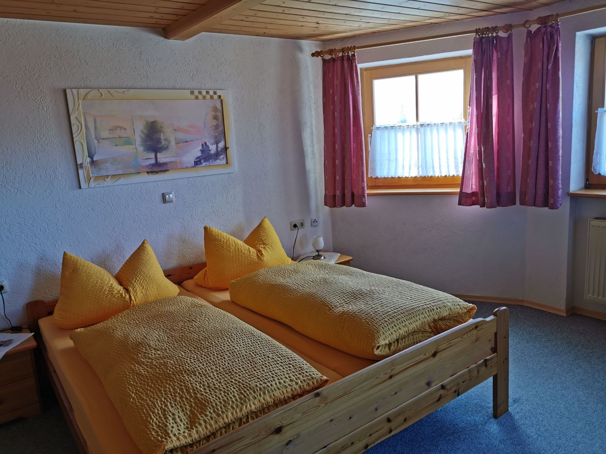 Mit komplett eingerichteter Küchenzeile im Wohnraum-Image-tags.info