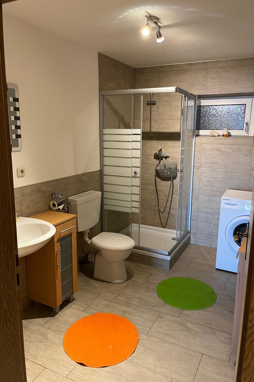 In Ludwigsreut mit Grill und Garten-Inside