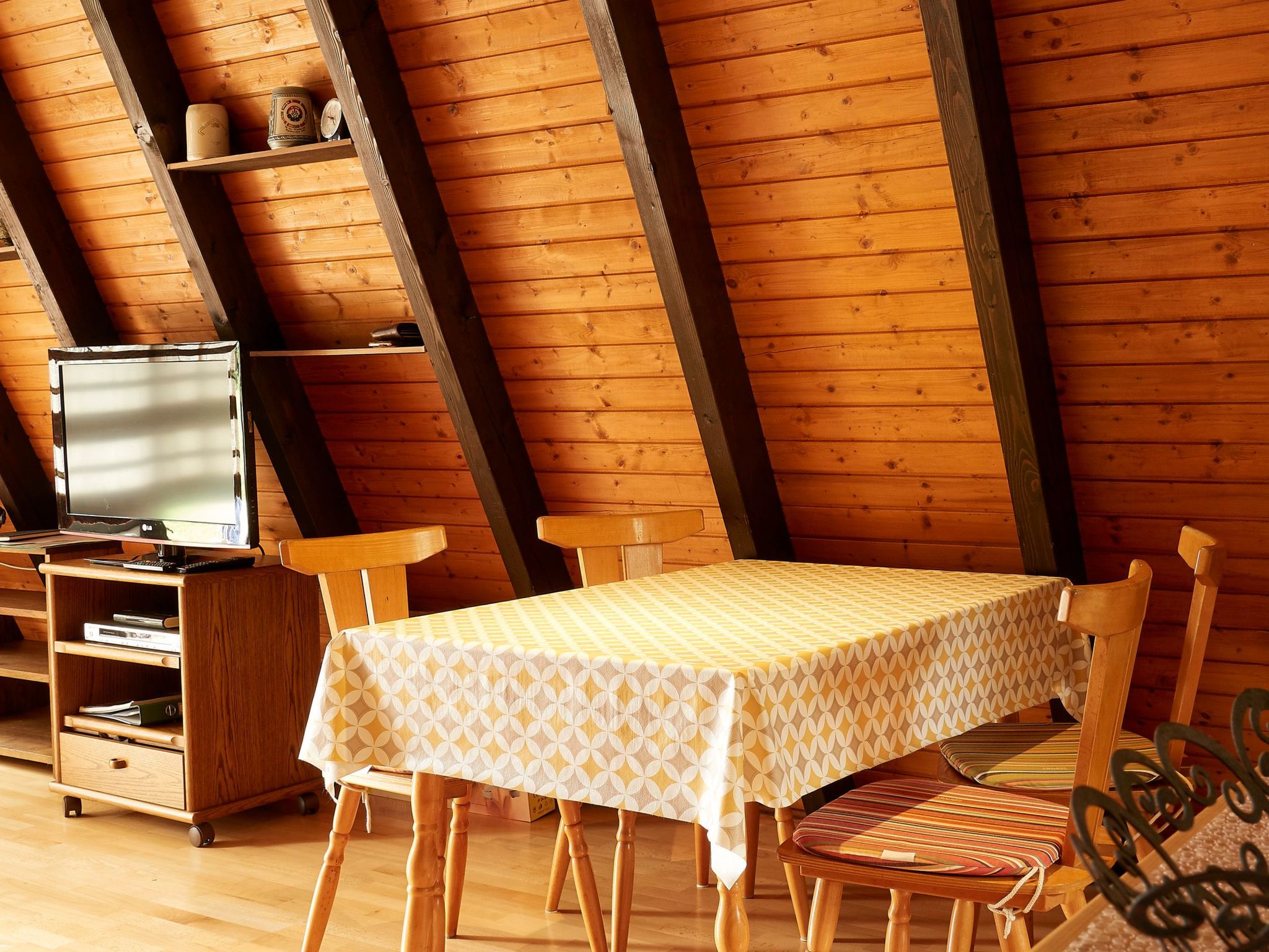 In Waldkirchen mit Garten und Seeblick-Binnen