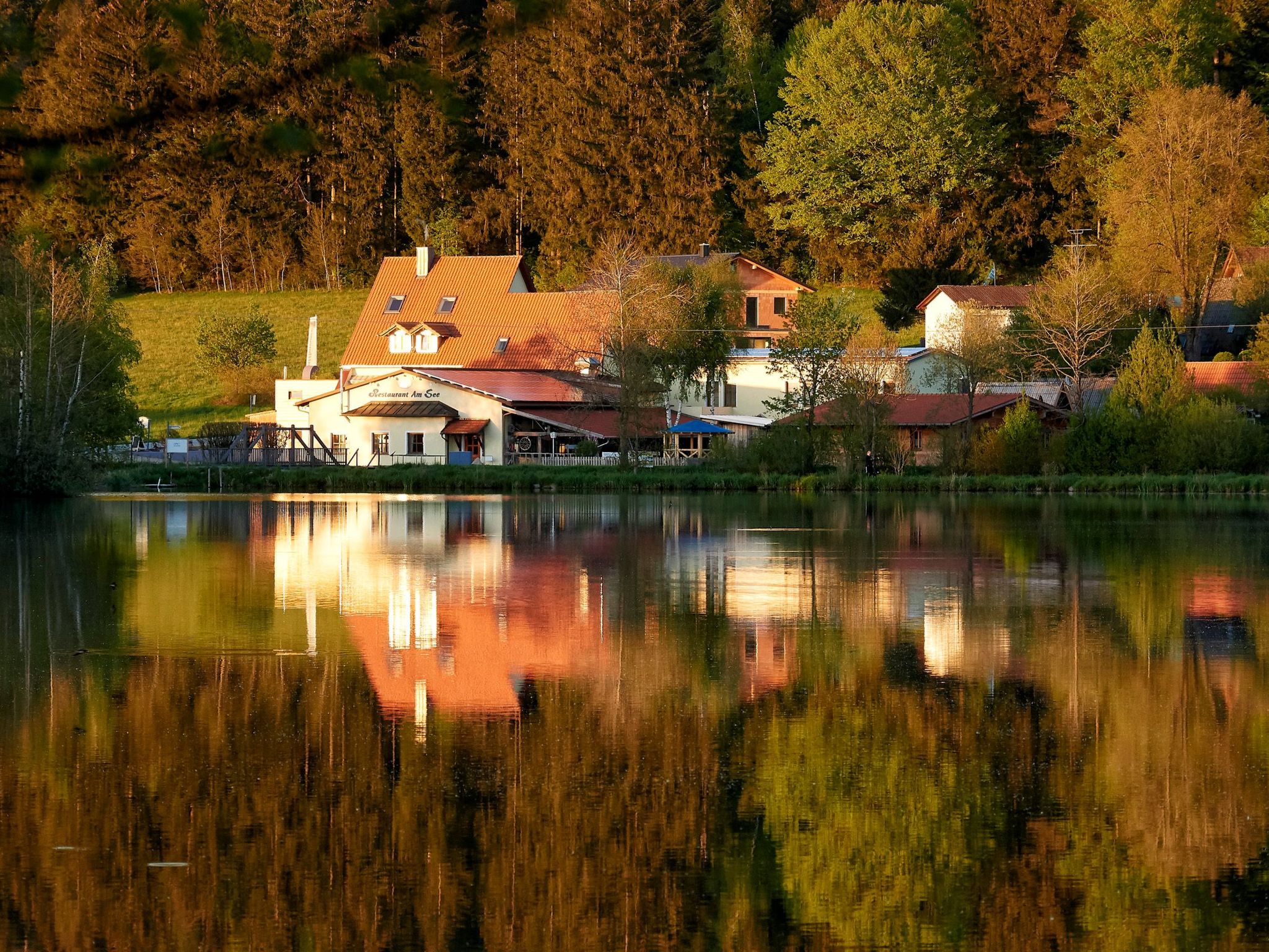In Waldkirchen mit Garten und Seeblick-Binnen