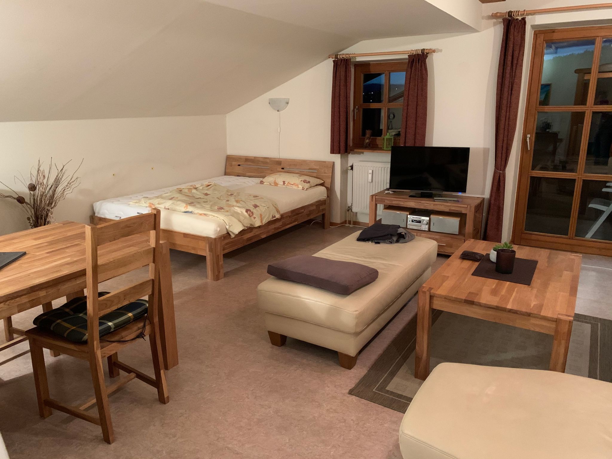 Gemütliche Ferienwohnung mit gemeinsamem Pool-Image-tags.info