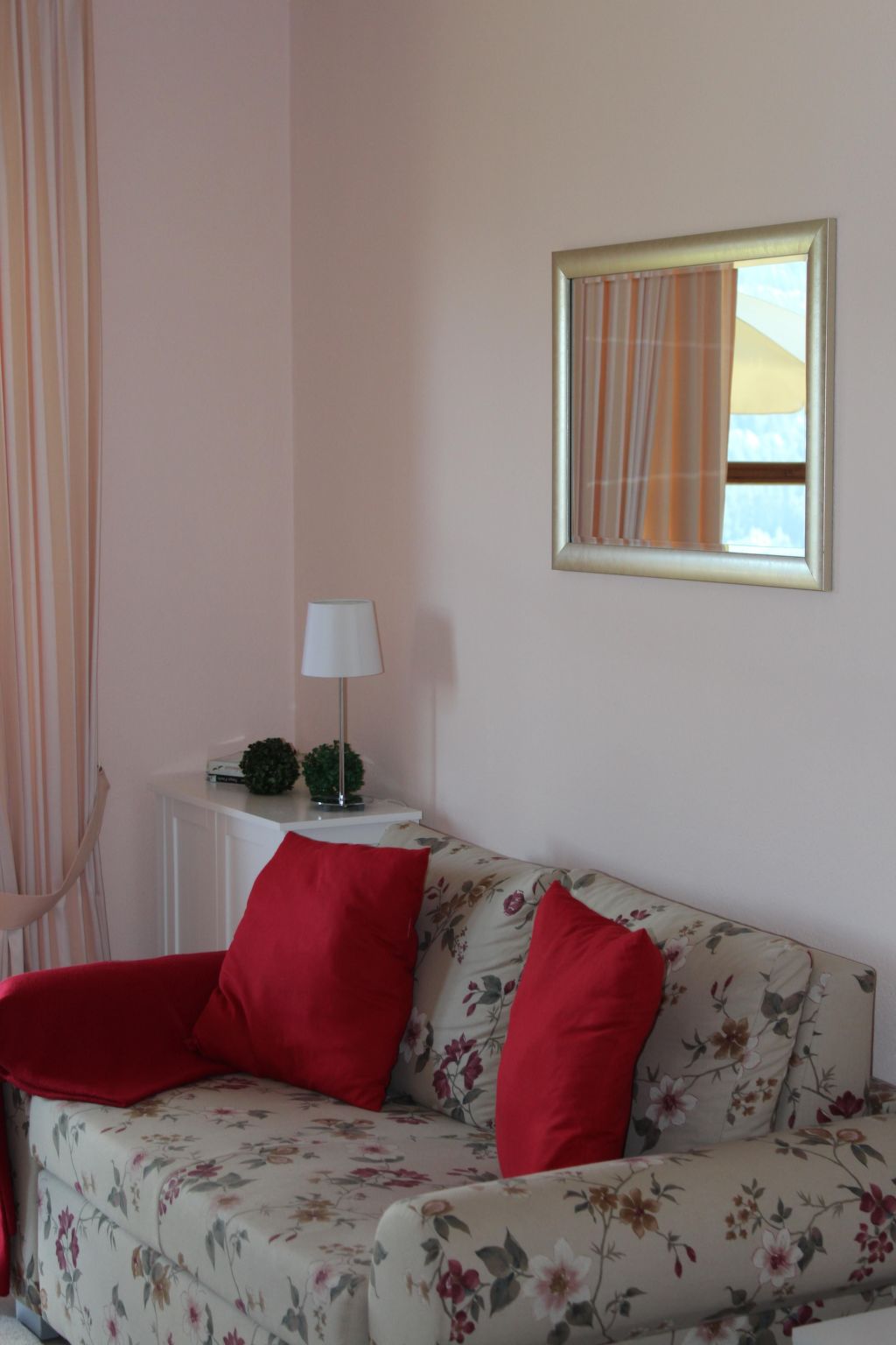 Idyllische Ferienwohnung mit Blick auf die Donau - Binnen