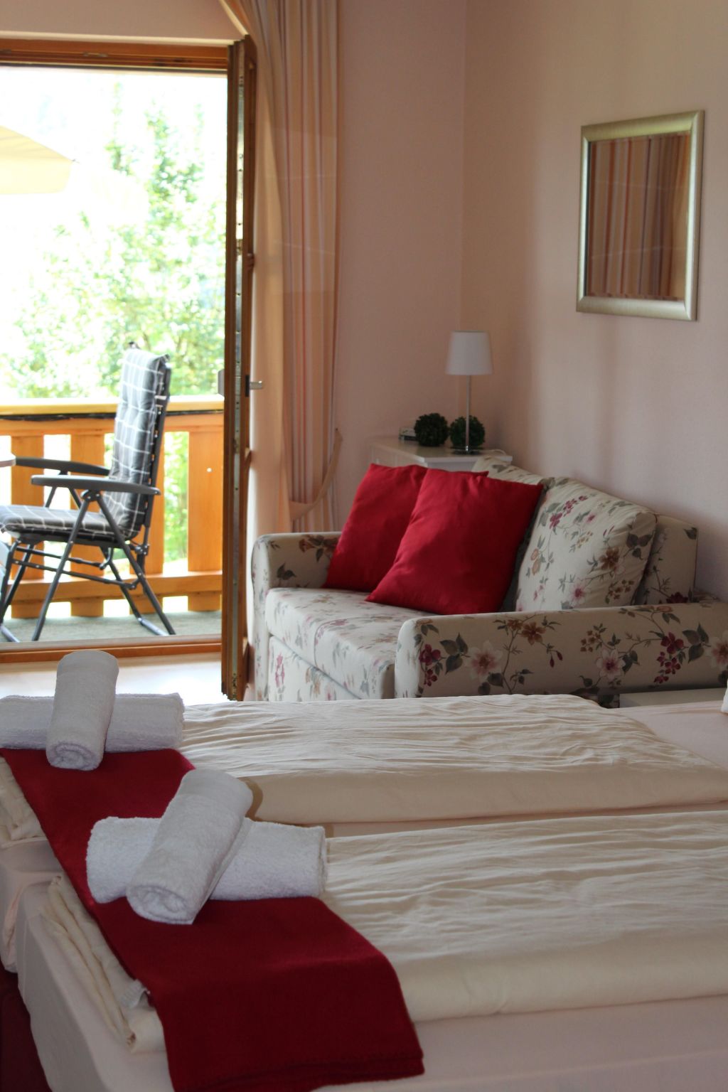 Idyllische Ferienwohnung mit Blick auf die Donau - Binnen