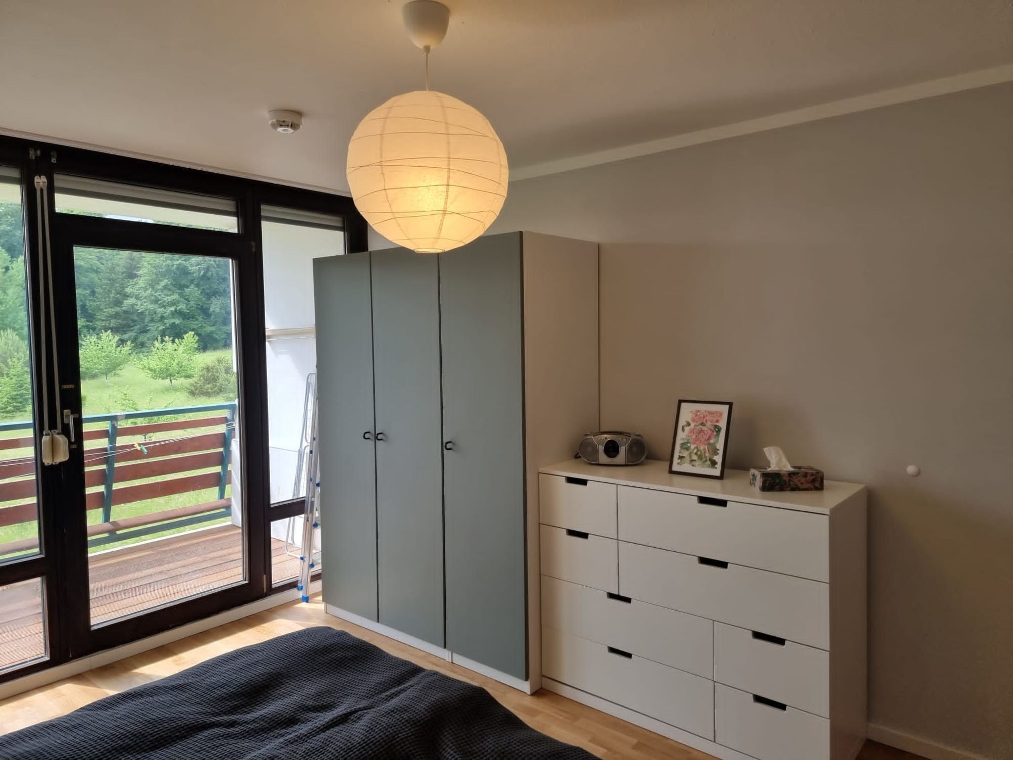 Große Wohnung in Gleislhof mit Möbliertem Balkon-Binnen