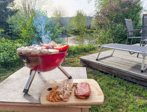 Tiny Haus Sonnendeck: knus verblijf aan de Altmühl met bergzicht - thumbnail 6