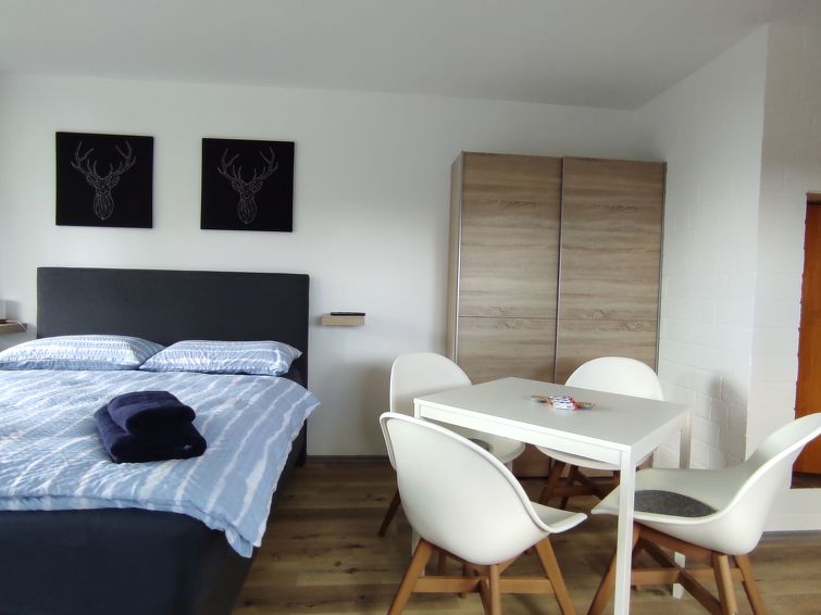 2-persoons appartement in Sankt Englmar met verwarmd zwembad in Sankt Englmar