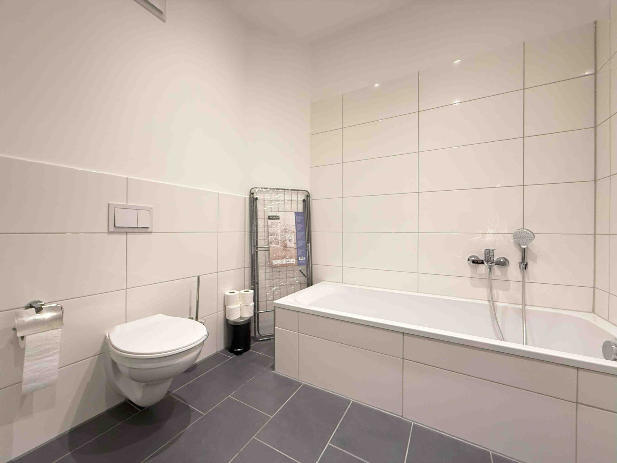 AM1237-Image-tags.info