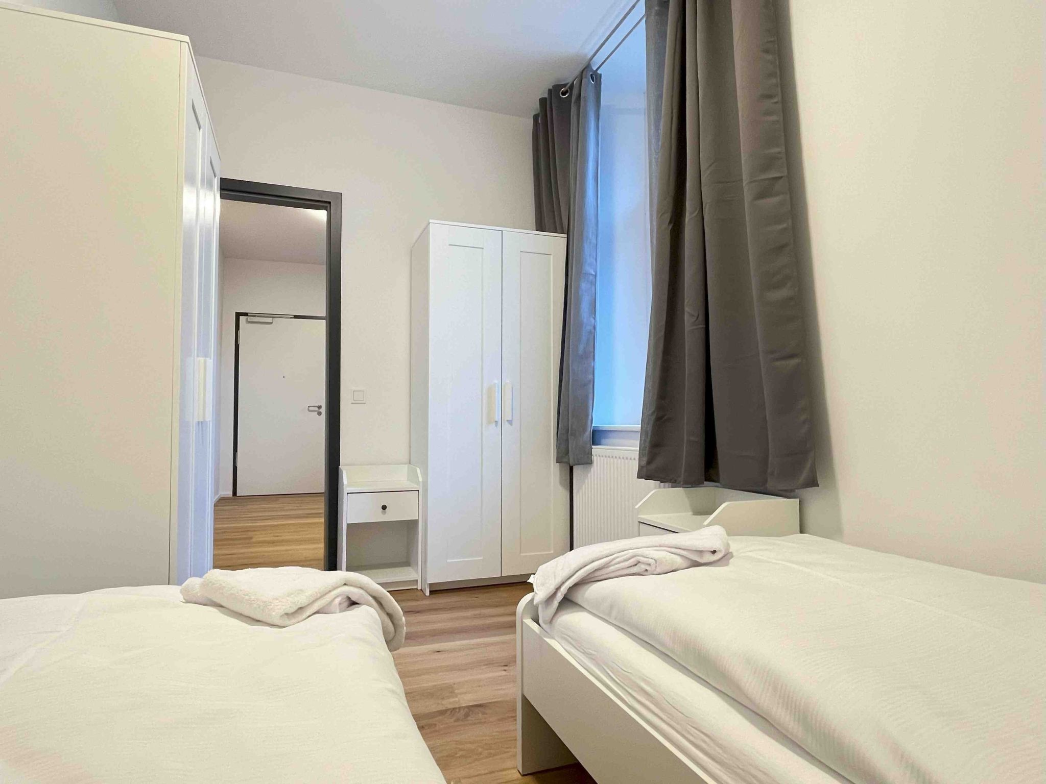 AM1013-Image-tags.info