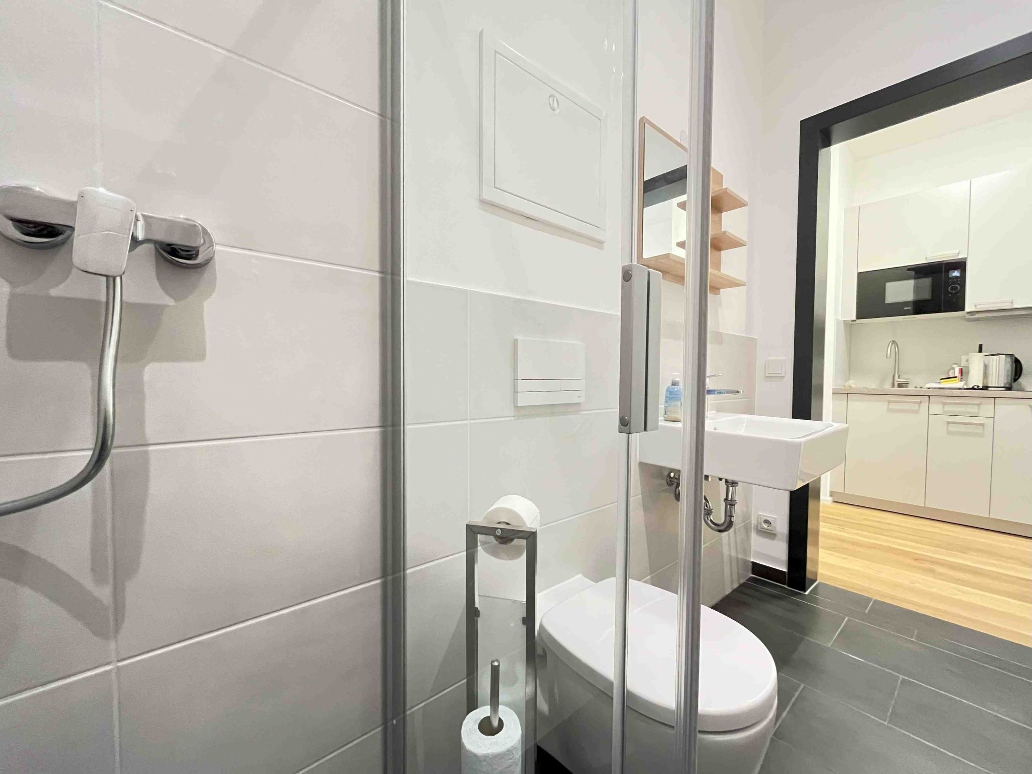 AM1094-Image-tags.info