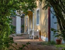 Design Ferienwohnung in historischer Villa