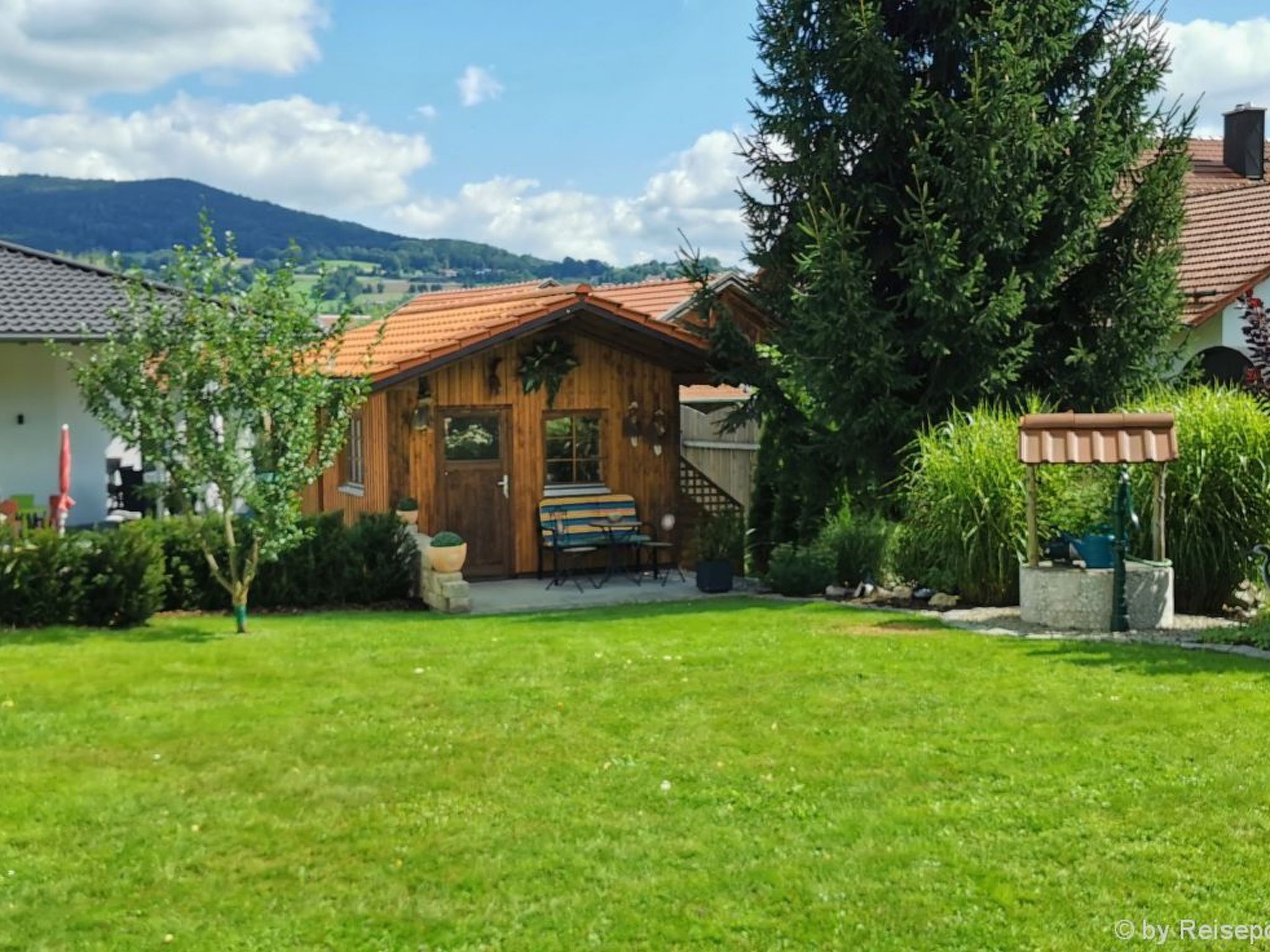 Komfortable Ferienwohnung mit Garten und Grill-Binnen