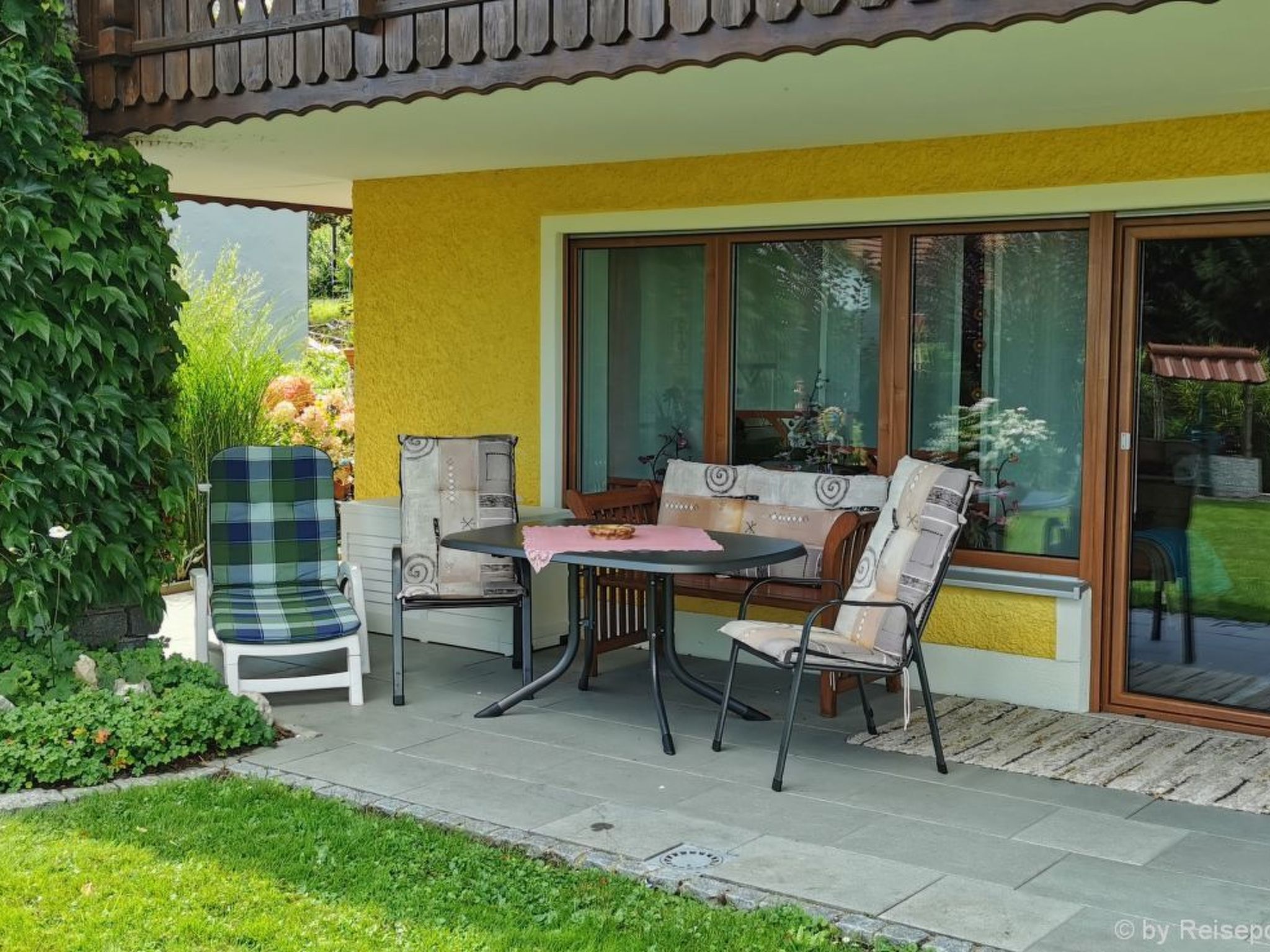 Komfortable Ferienwohnung mit Garten und Grill-Binnen