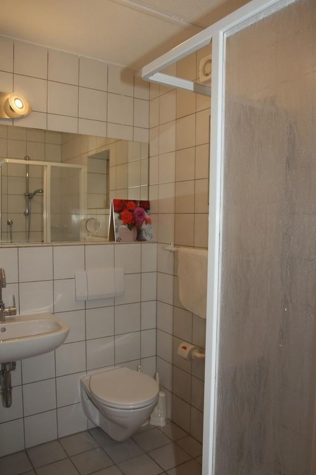 Livi-Image-tags.info