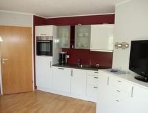 Knus appartement met omheinde tuin vlakbij bergen en meren in Zandt - thumbnail 4