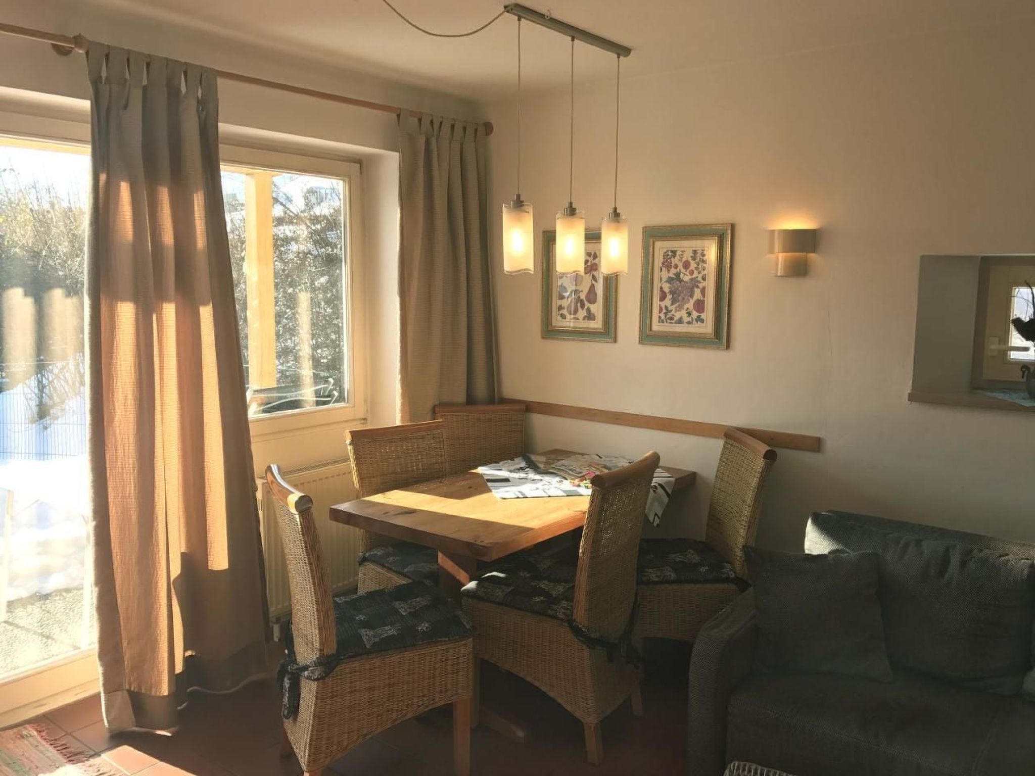 in Zandt mit Garten, Terrasse und Grill