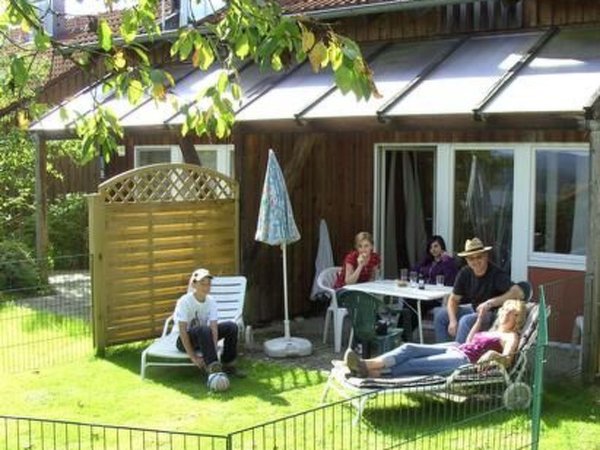 in Zandt mit Grill, Garten und Terrasse