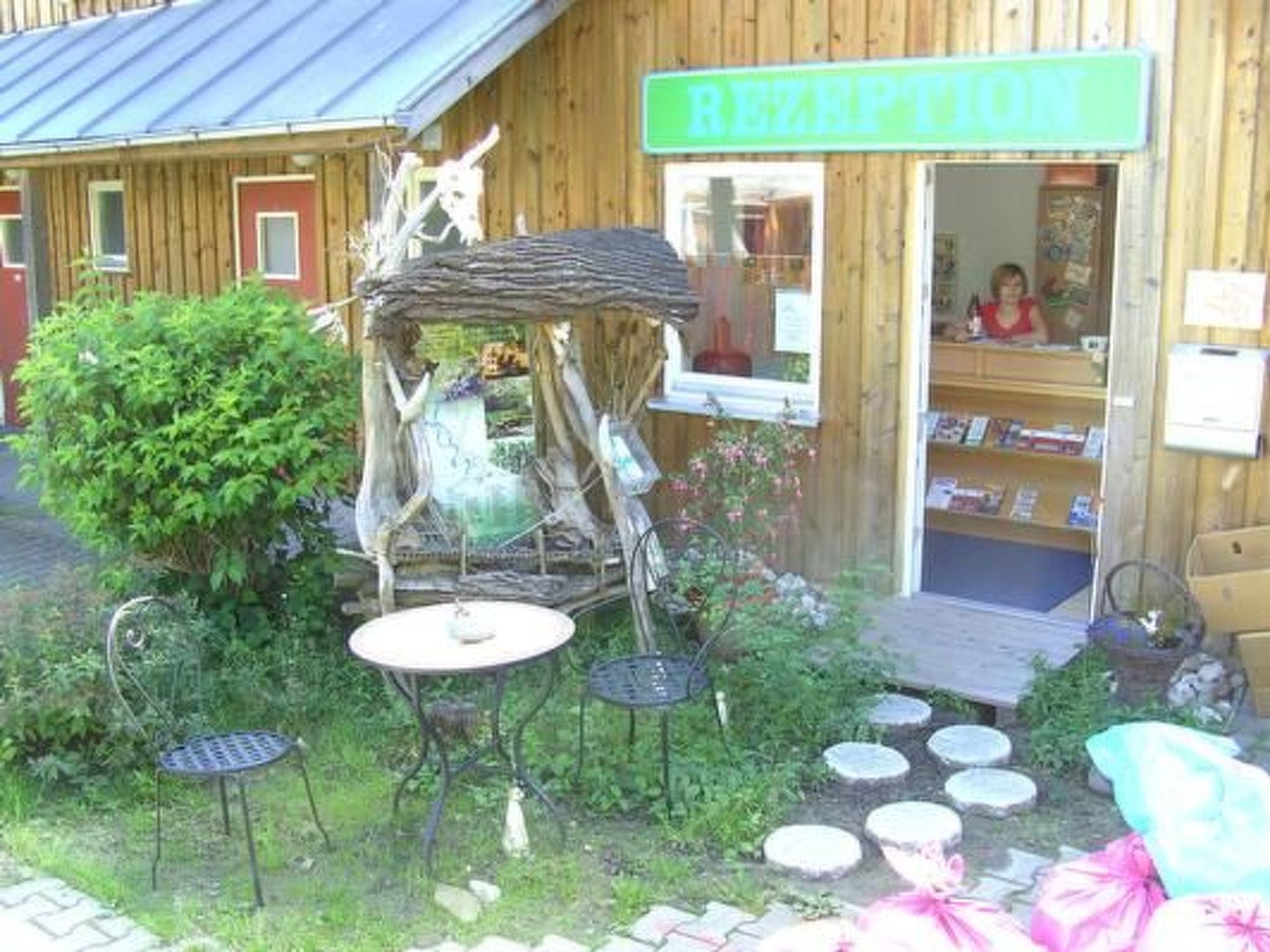 Charmantes Ferienhaus in Zandt mit Garten-Image-tags.info