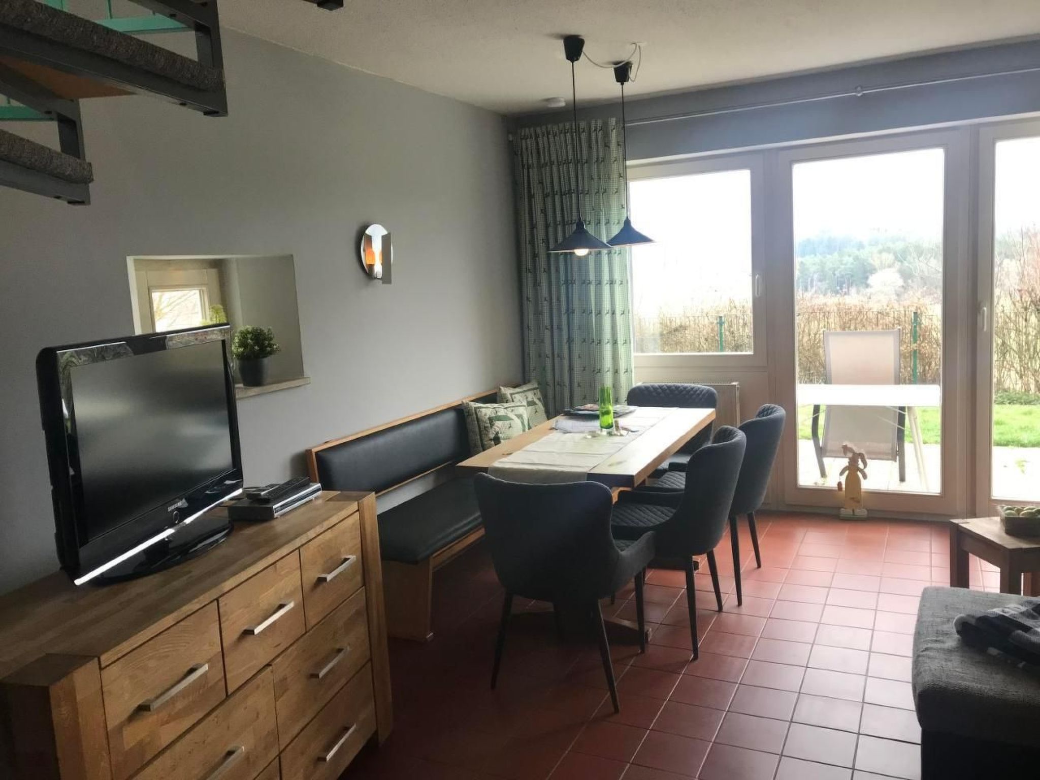 Ferienbungalow mit Blick auf das Wasser-Image-tags.info