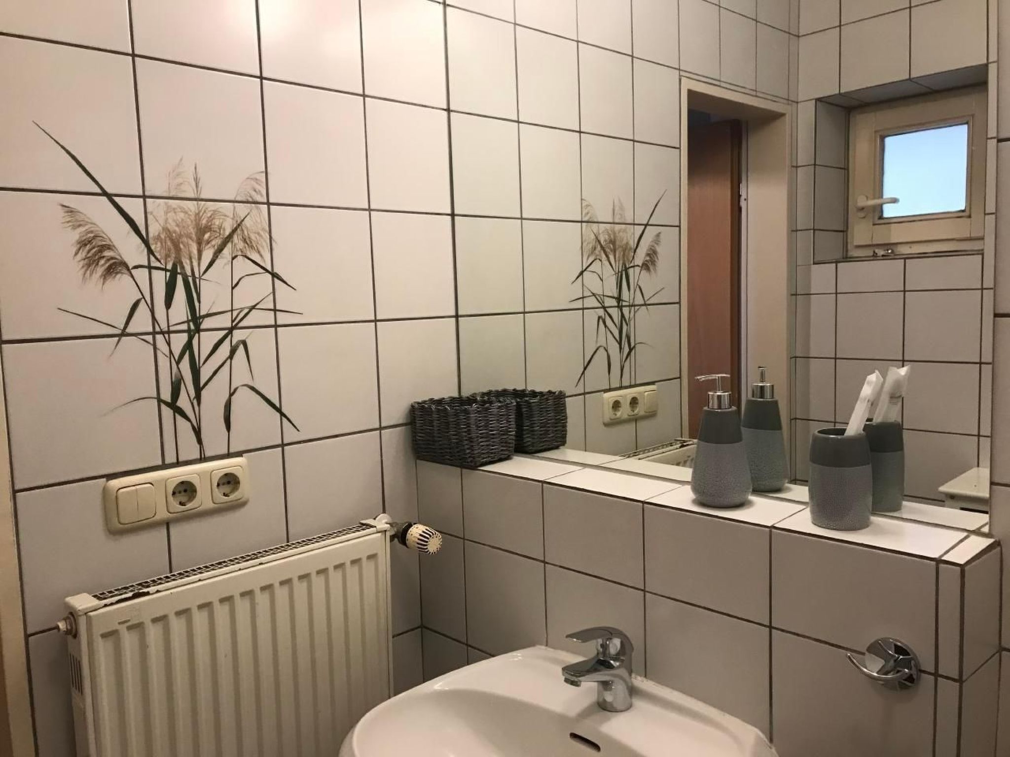 Ferienbungalow mit Blick auf das Wasser-Image-tags.info