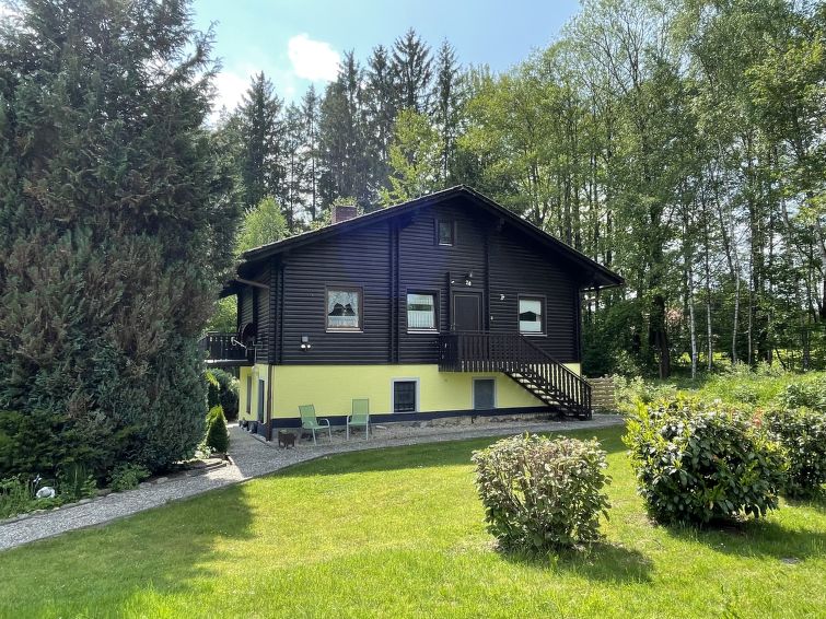 Bergzicht en wellness in appartement Am Hohen Bogen, Arrach in Arrach