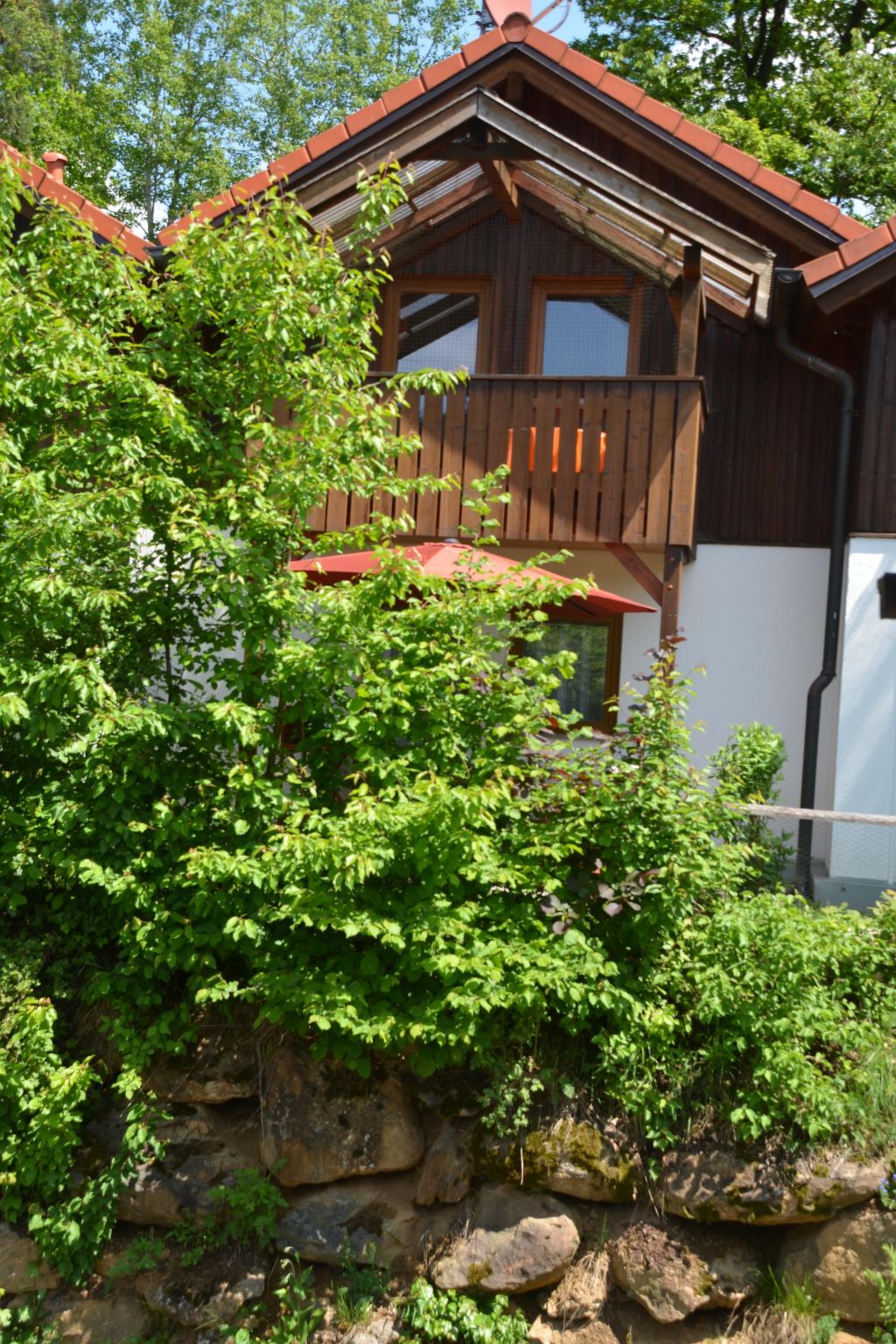 Gemütliche Wohnung in Berghäuser mit Kleinem Garten-Image-tags.info