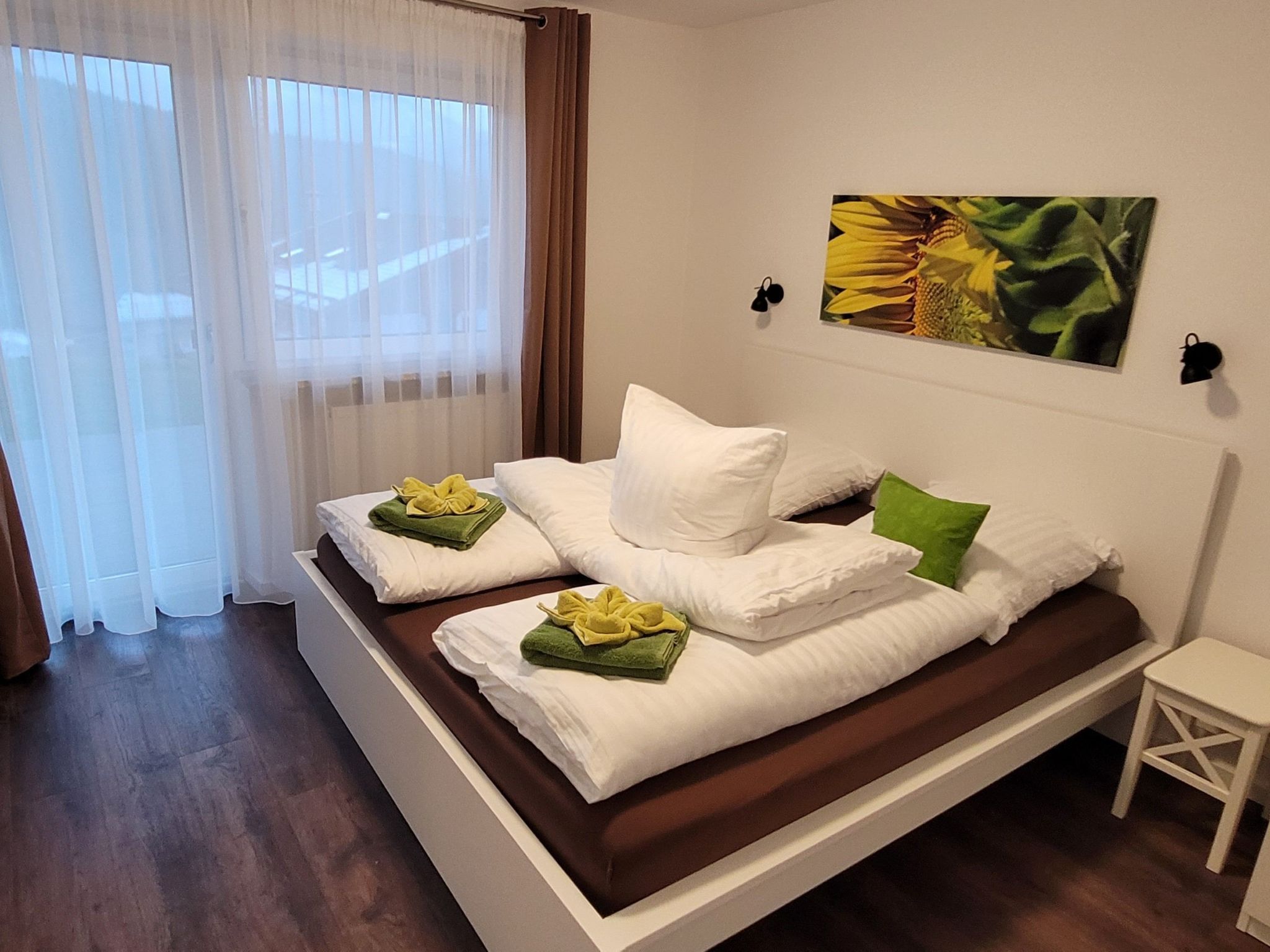 BayVista-Appartement mit Terrasse und Bergblick-Image-tags.info