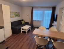 BayVista: Uw vrijstaand appartement in Lam met panoramisch bergzicht - thumbnail 5