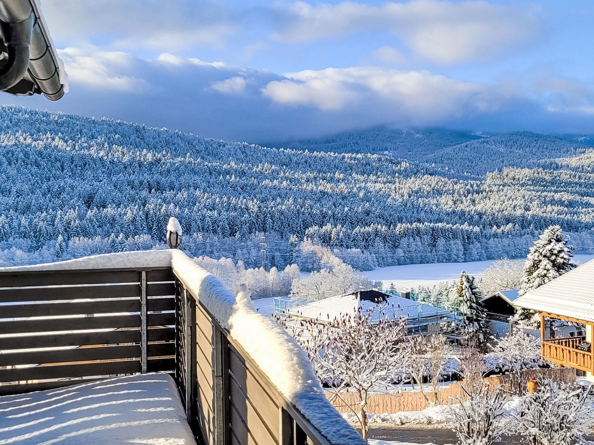 BayVista, die Bayerwald Lodge mit Bergblick - Buiten
