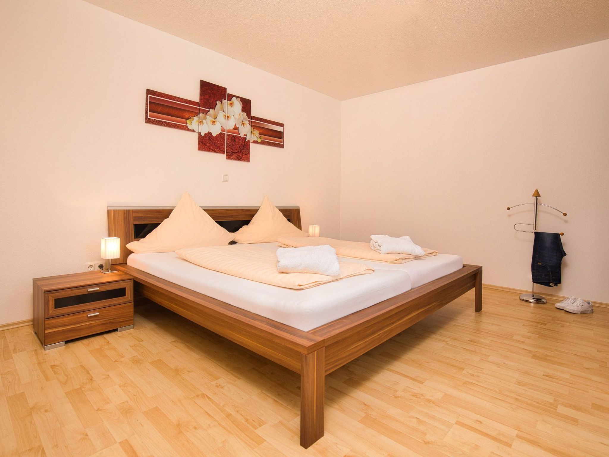 Am Johannesbühl-Inside