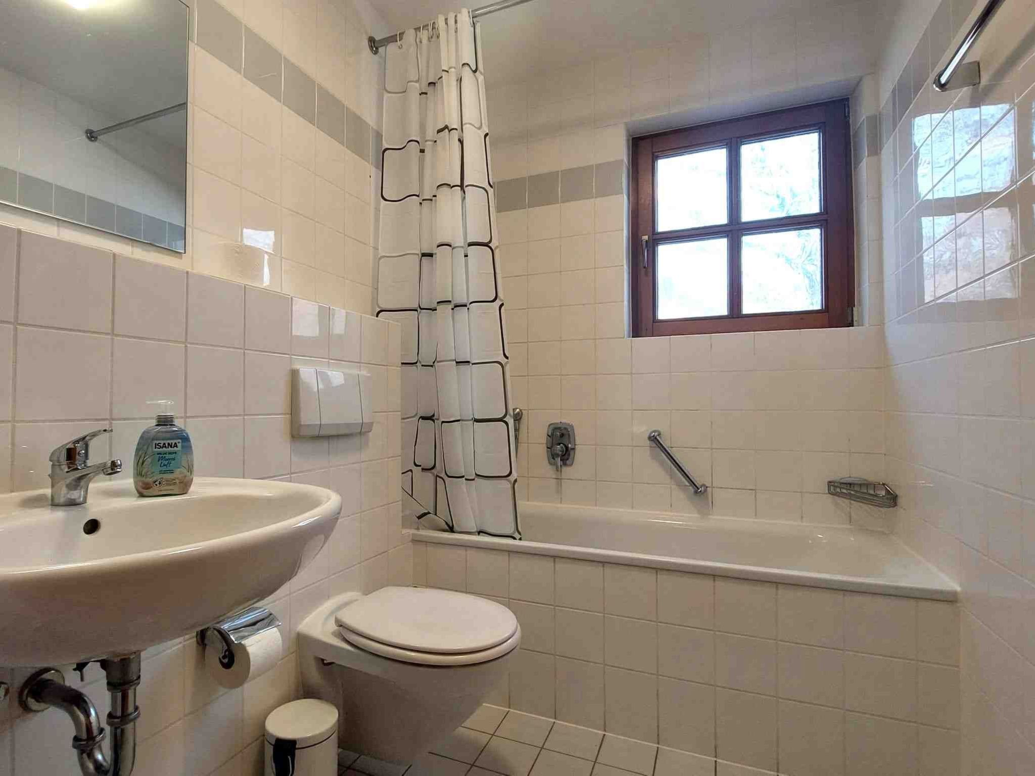 STA1043-Image-tags.info