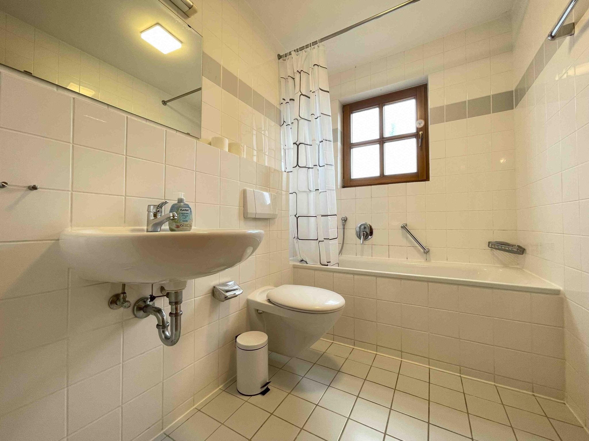 STA1115-Image-tags.info