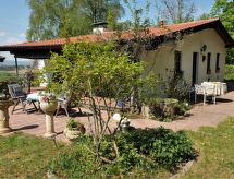 Vrijstaand vakantiehuis in Weidenberg met haard, tuin en carport - thumbnail 1