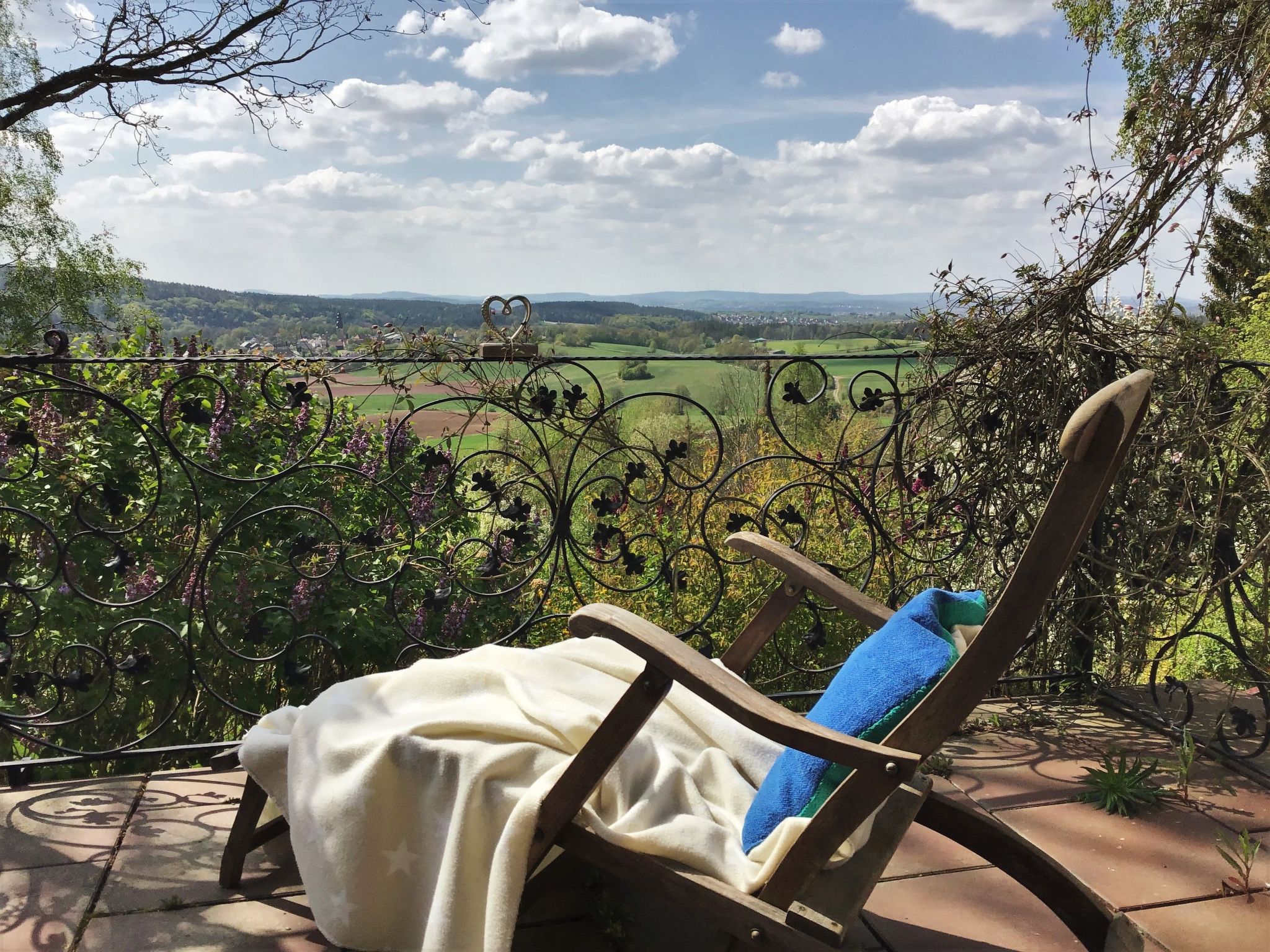 Mit einer umwerfenden Panoramaaussicht-Image-tags.info