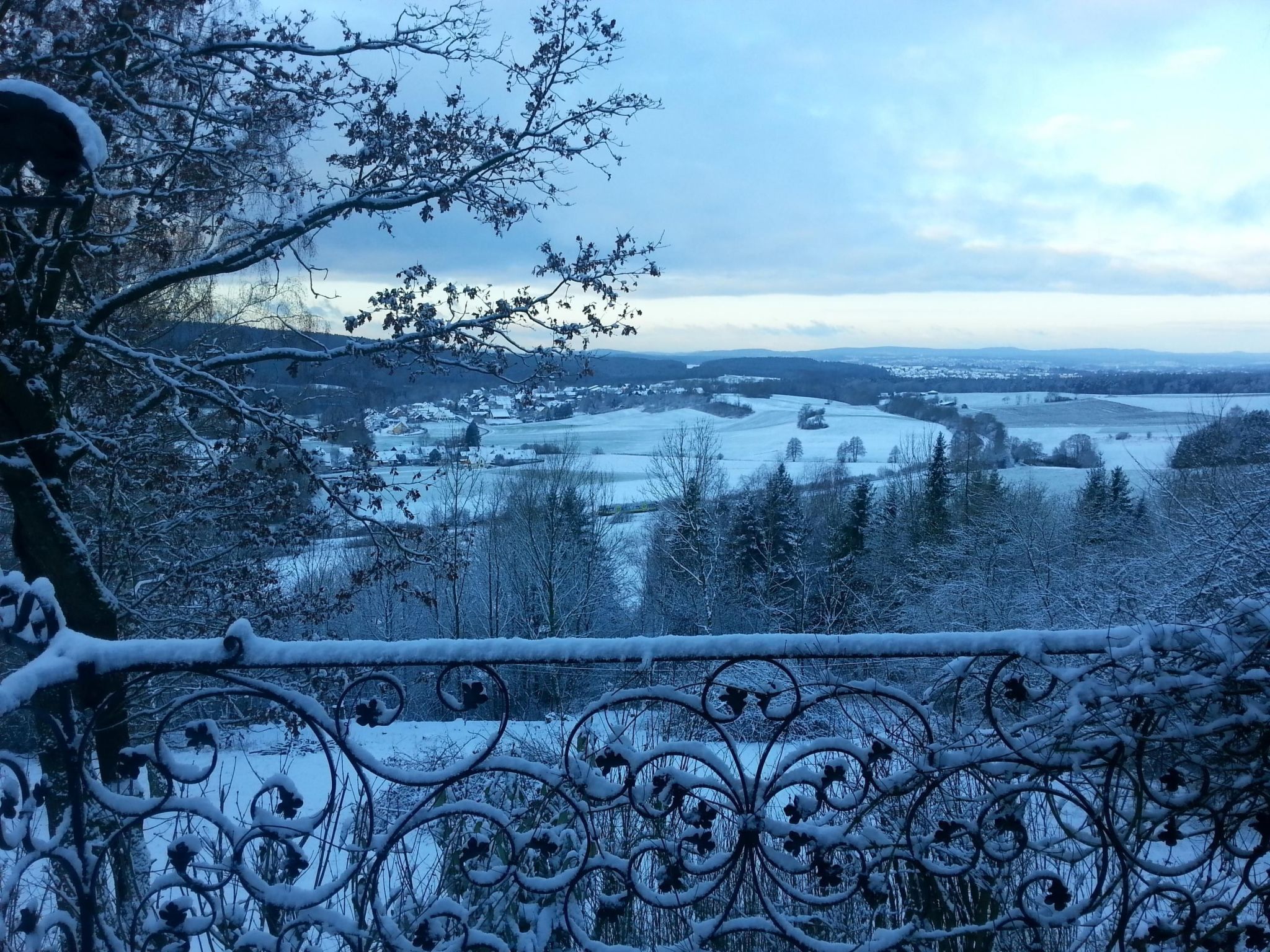 Mit einer umwerfenden Panoramaaussicht-Image-tags.info