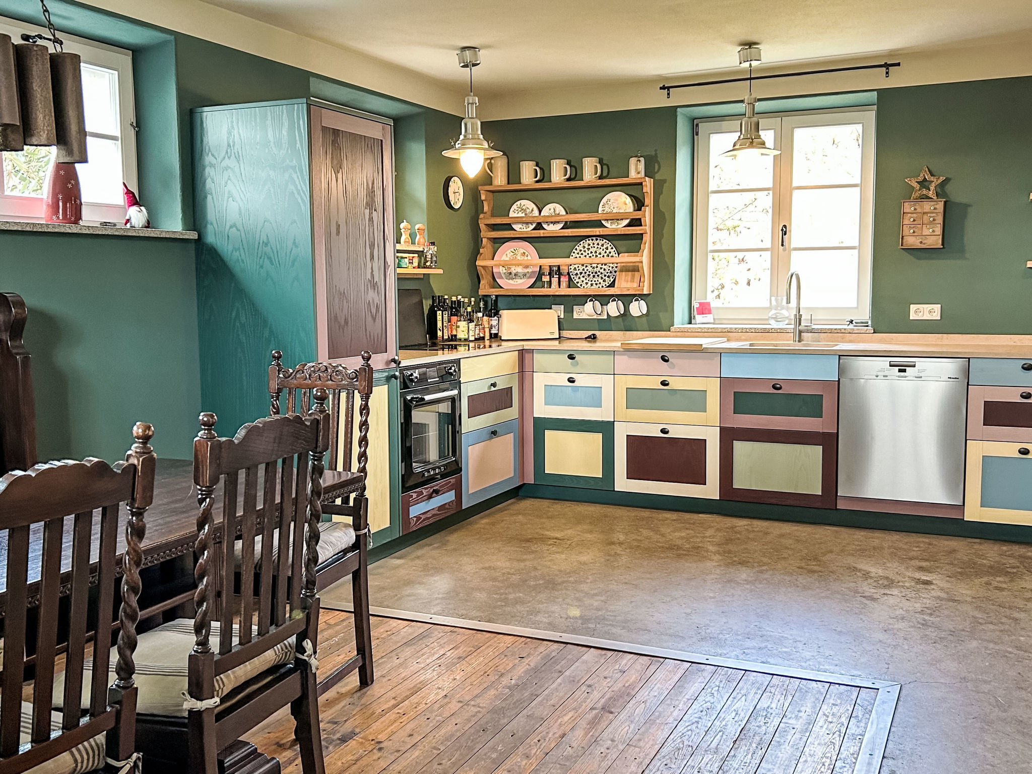 Kitchen / Dining Room