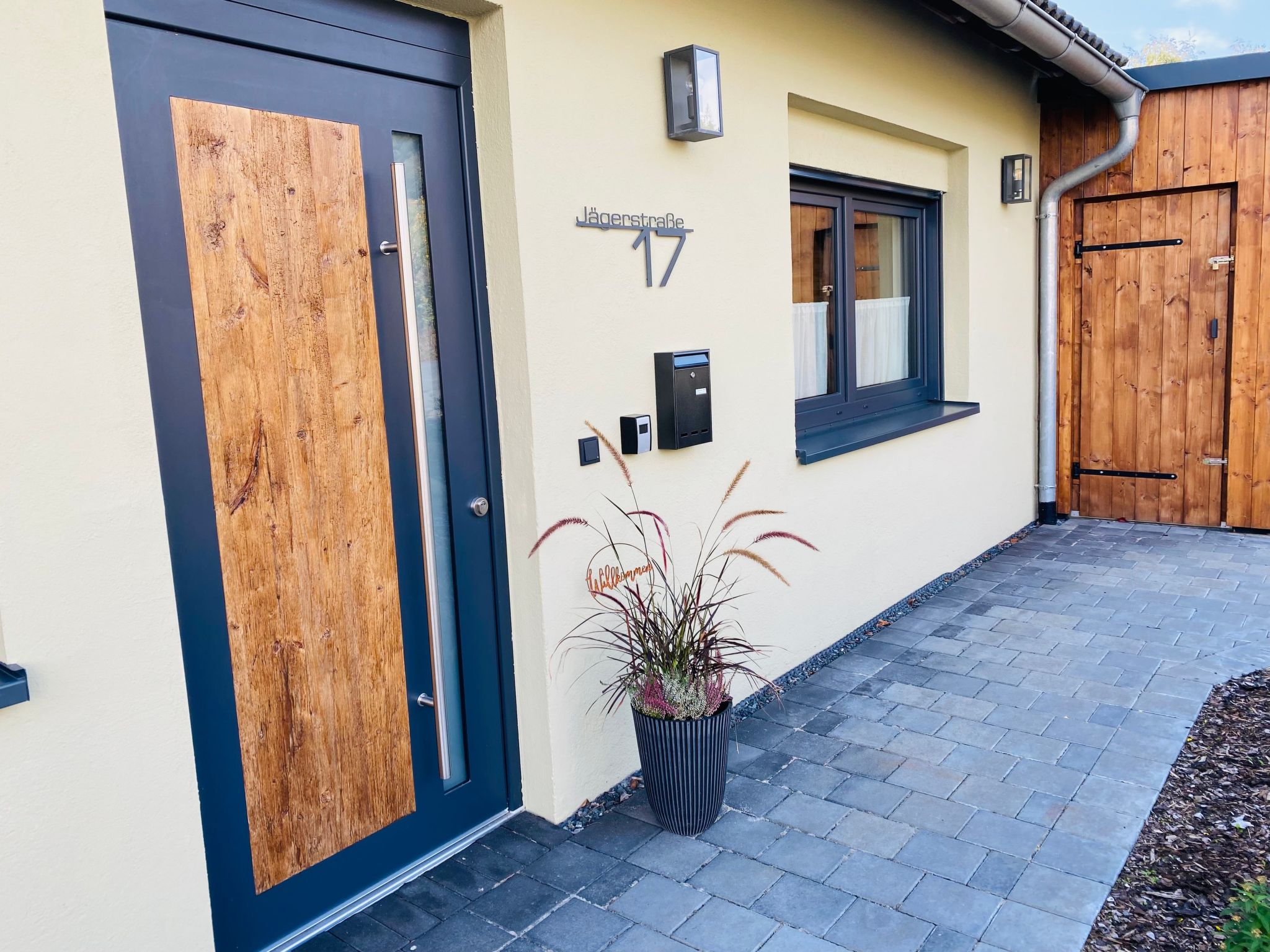 Frankenwald Lodge-Outside