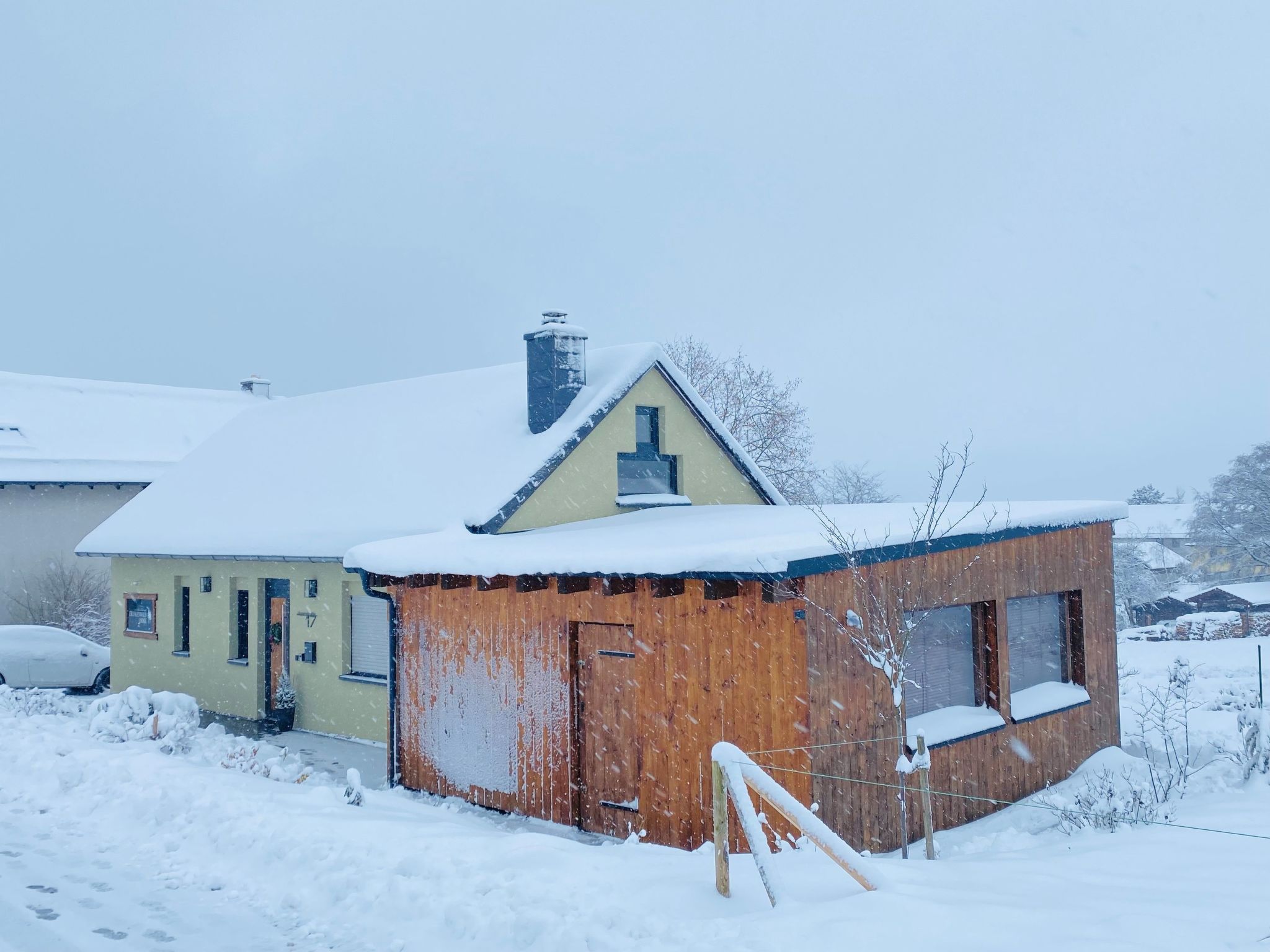 Frankenwald Lodge-Outside