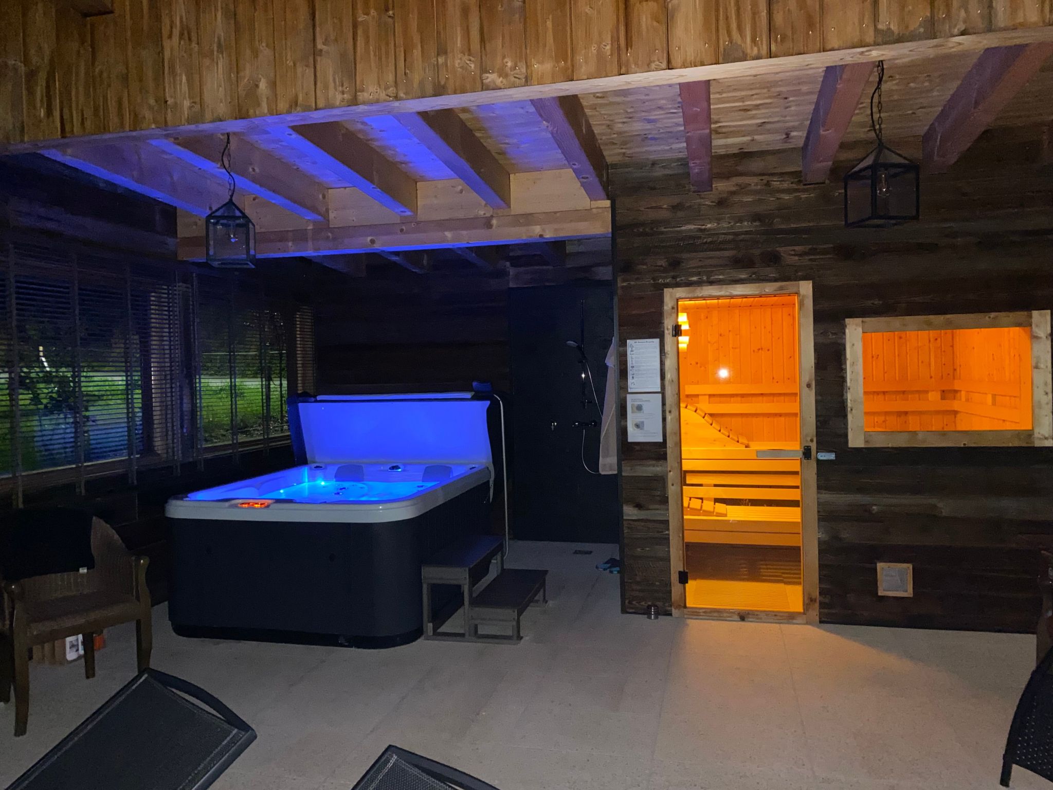 Frankenwald Lodge-Outside