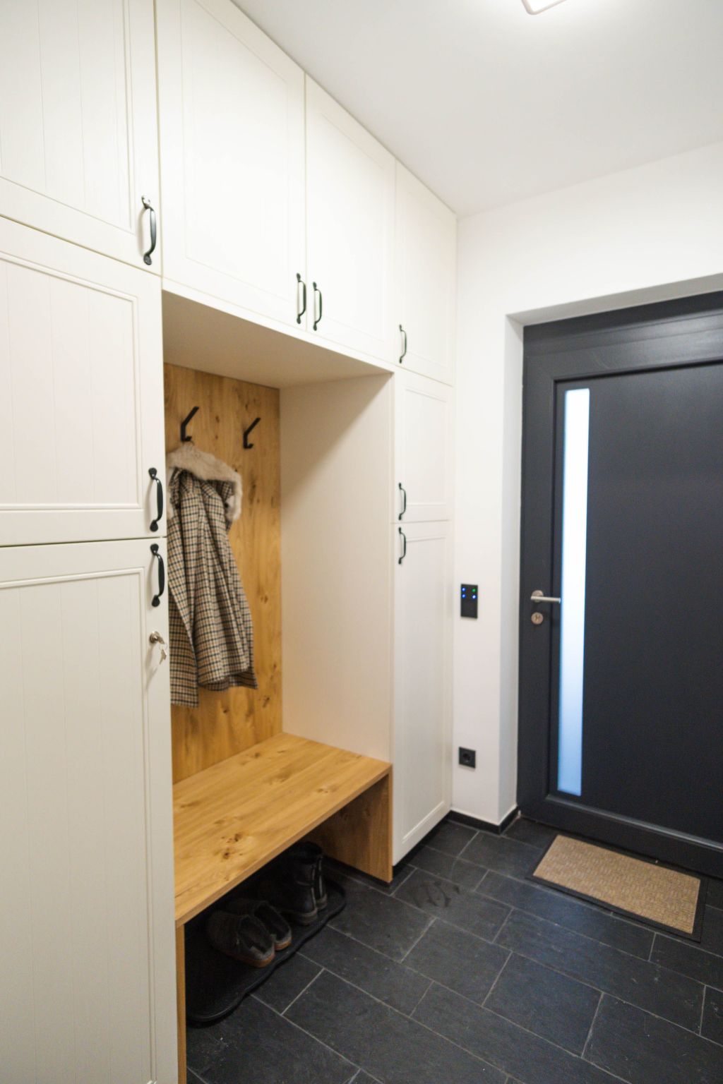 Frankenwald Lodge-Inside