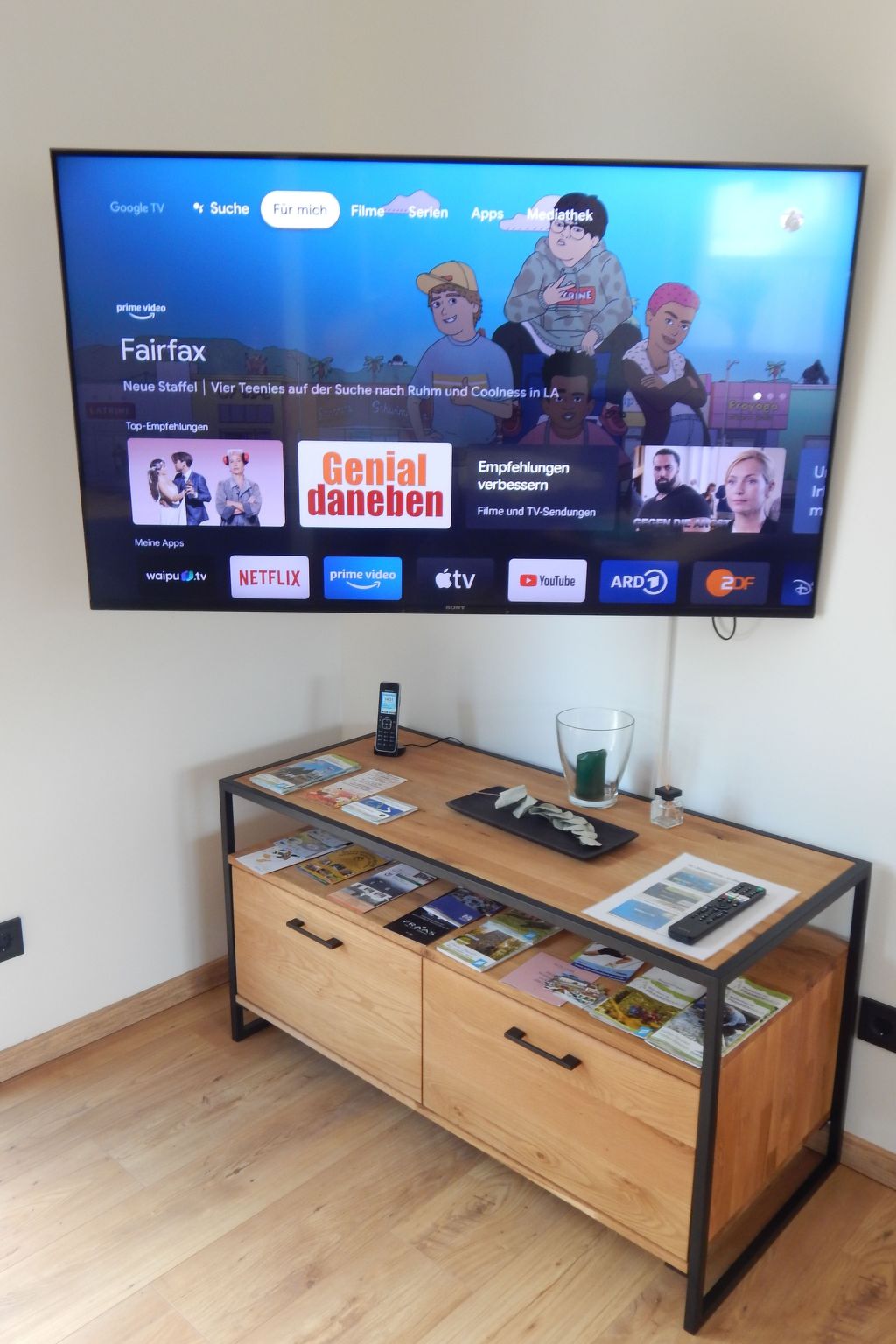 Frankenwald Lodge-Inside