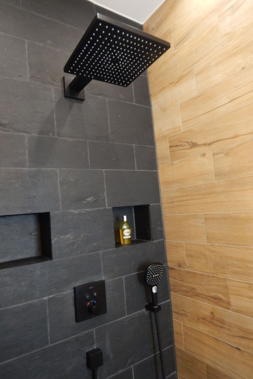 Frankenwald Lodge-Inside