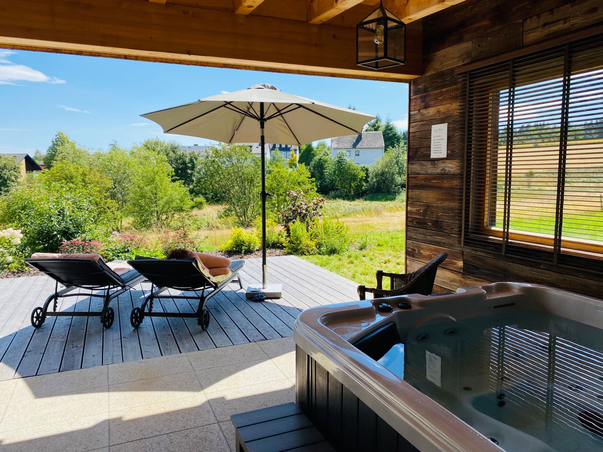 Frankenwald Lodge-Outside