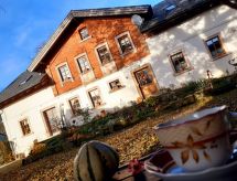 Ruim vrijstaand vakantiehuis voor 12 personen in het Frankische Fichtelgebergte - thumbnail 2