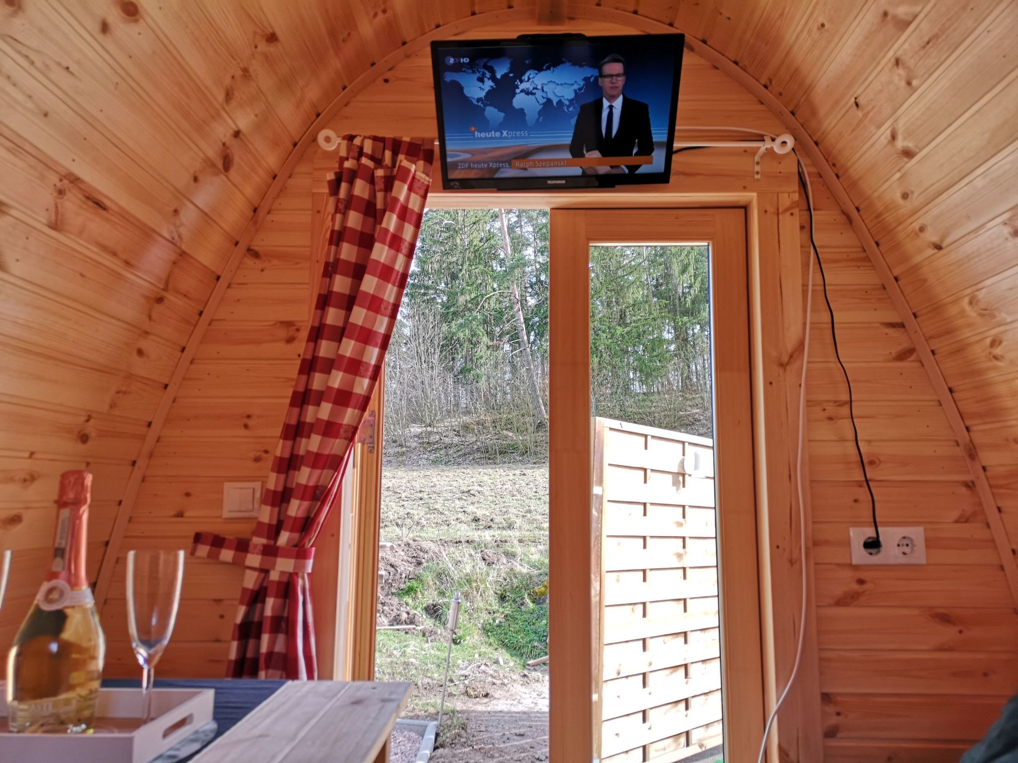 Fichtel-Pod gegen Aufpreis mit Sauna oder Hot Tub-Image-tags.info