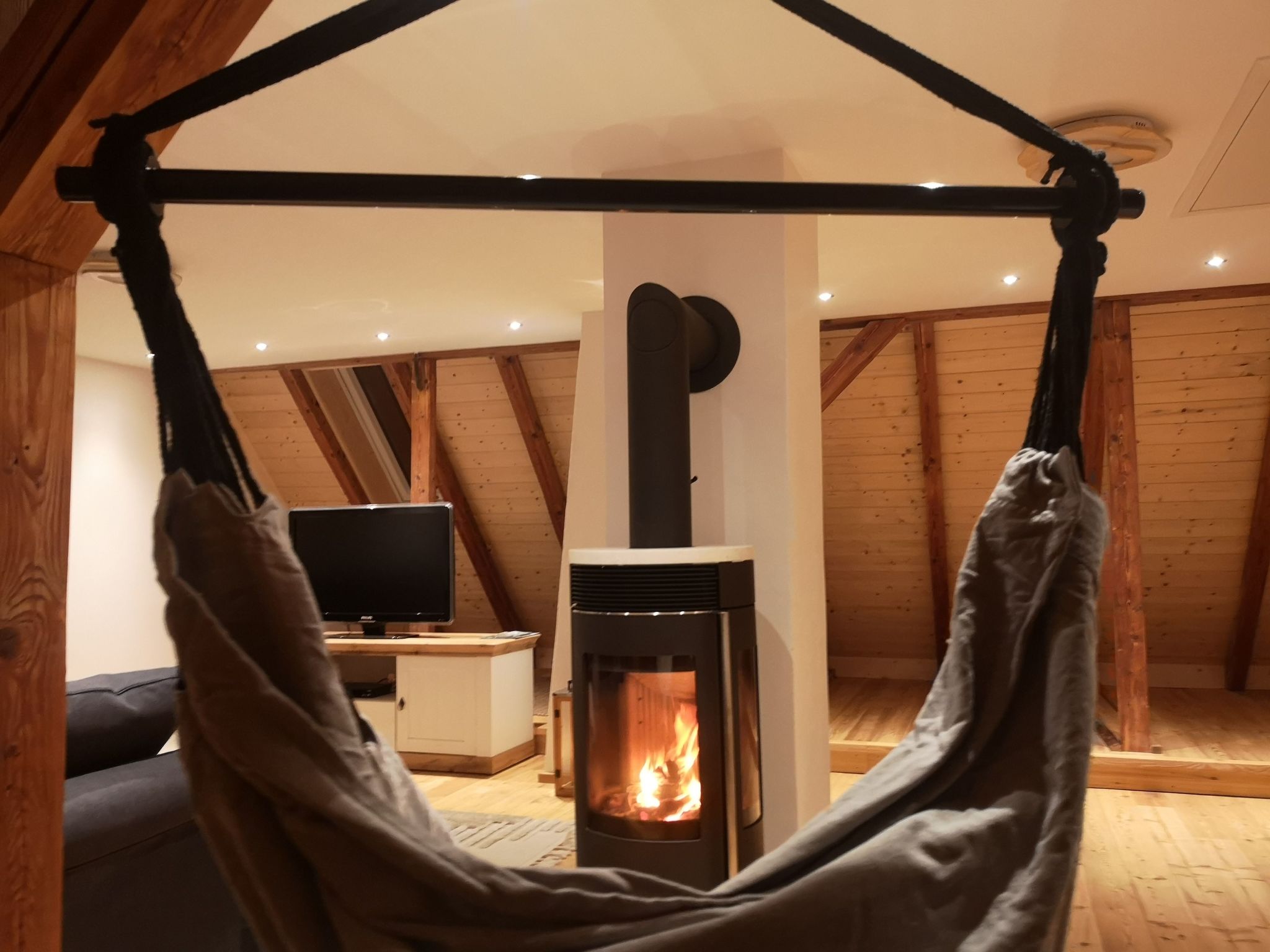 Moderne Ferienwohnung mit Hot Tub und Fasssauna-Image-tags.info