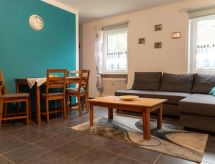 Sfeervol 4-persoons appartement in Weißenstadt nabij meer en bergen - thumbnail 2