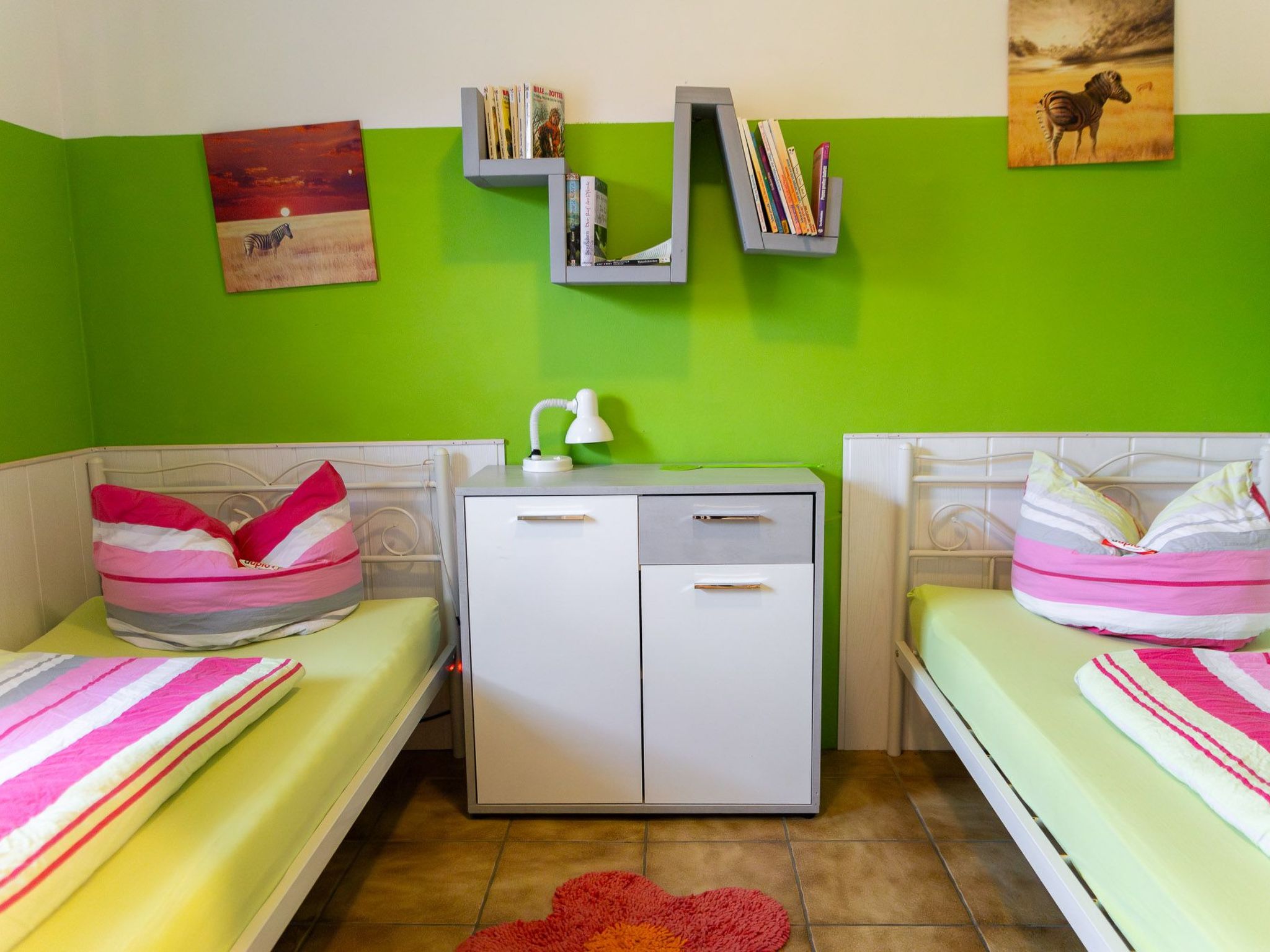 Mit Balkon und Geschirrspülmaschine-Binnen