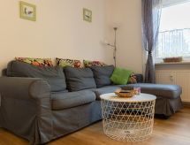Vrijstaand appartement met balkon aan de golfbaan in Weißenstadt - thumbnail 5