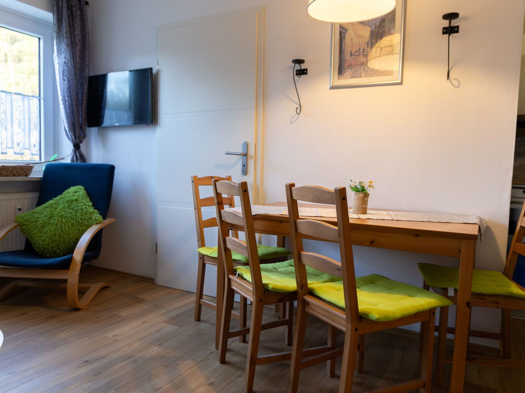 Mit Balkon und zwei Schlafzimmern-Dedans